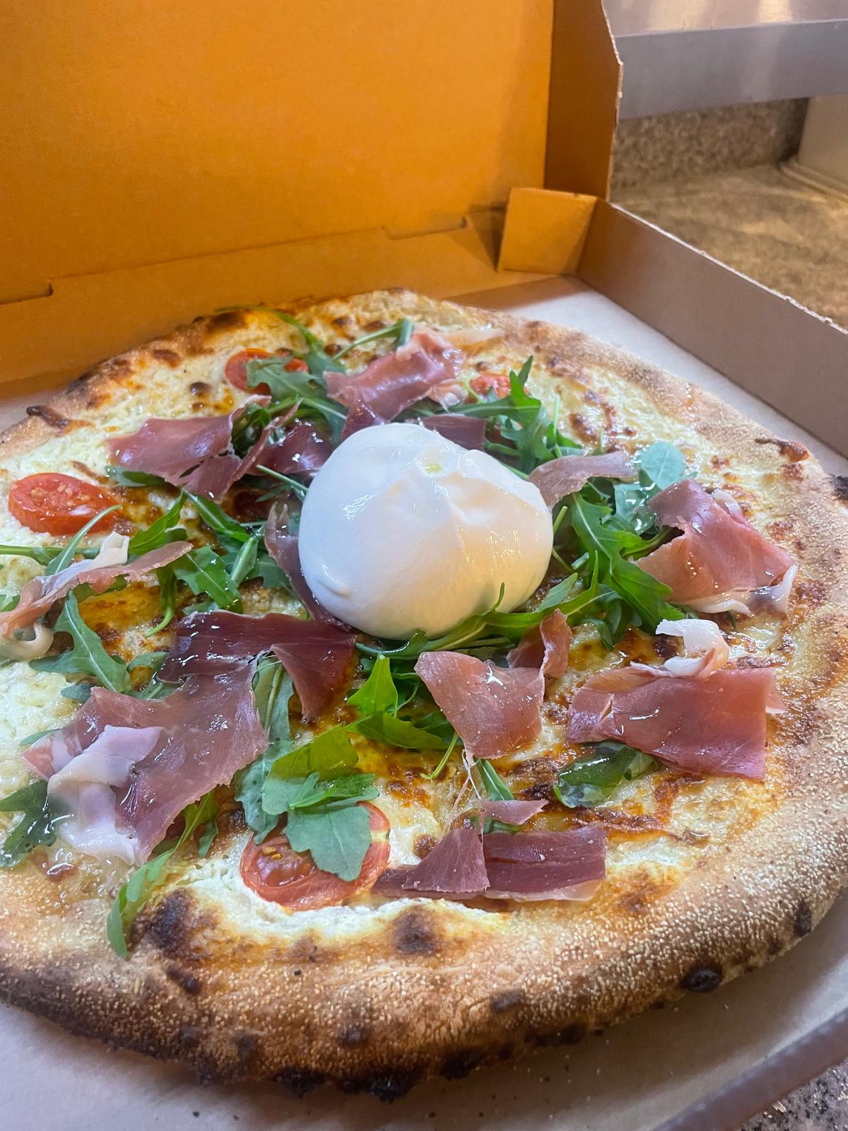 Pizza Burrata